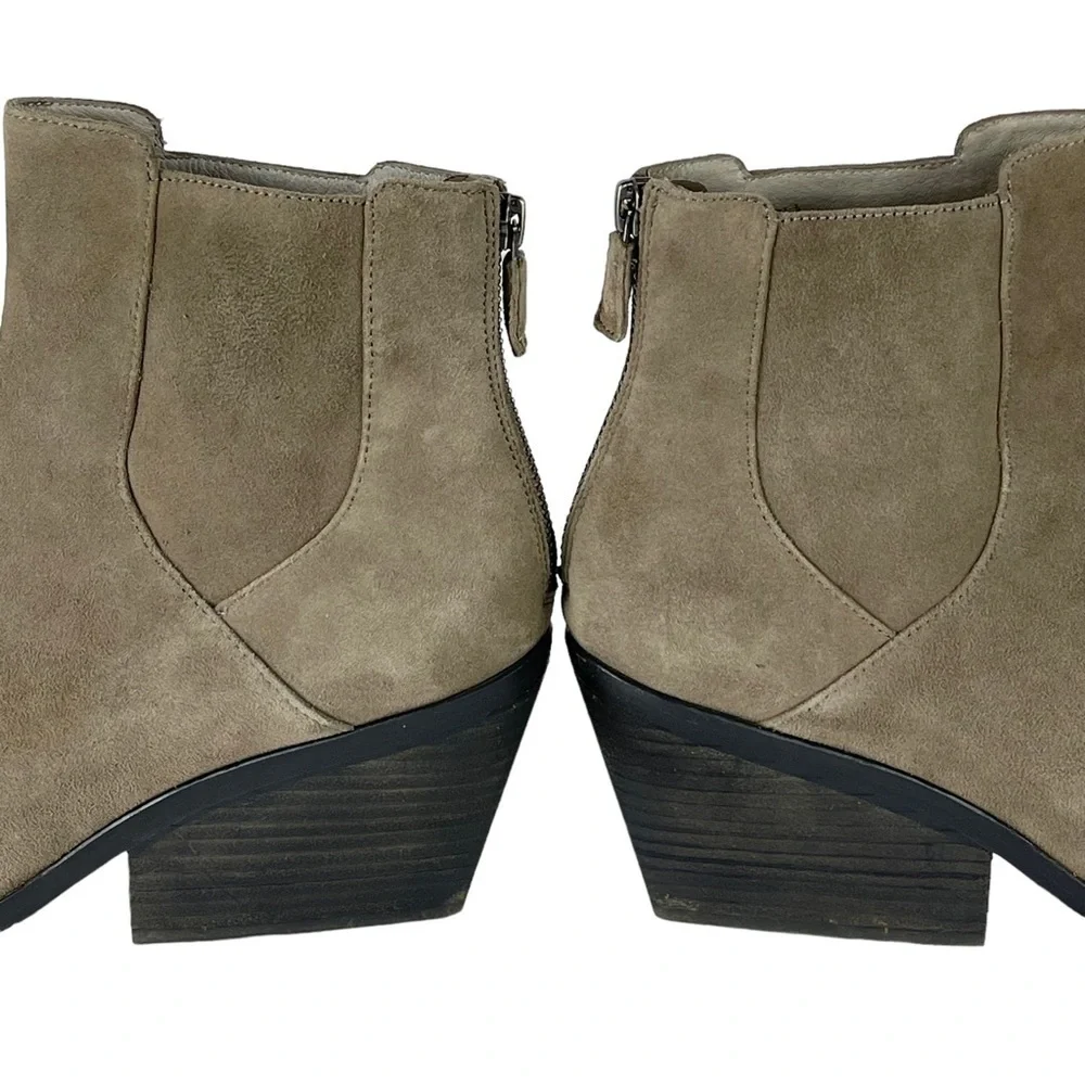 EILEEN FISHER PEER SHADOW TAUPE NUBUCK LEATHER CHELSEA STYLE ANKLE BOOT BOOTIE